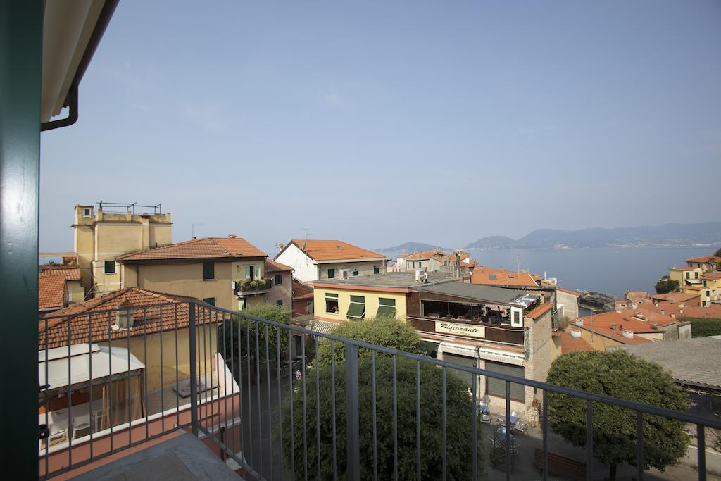 Apartmán Creuza De Ma Tellaro Exteriér fotografie